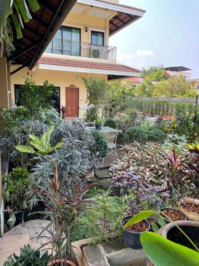 Laph Kham House Aparthotel Chiang Mai Exterior photo