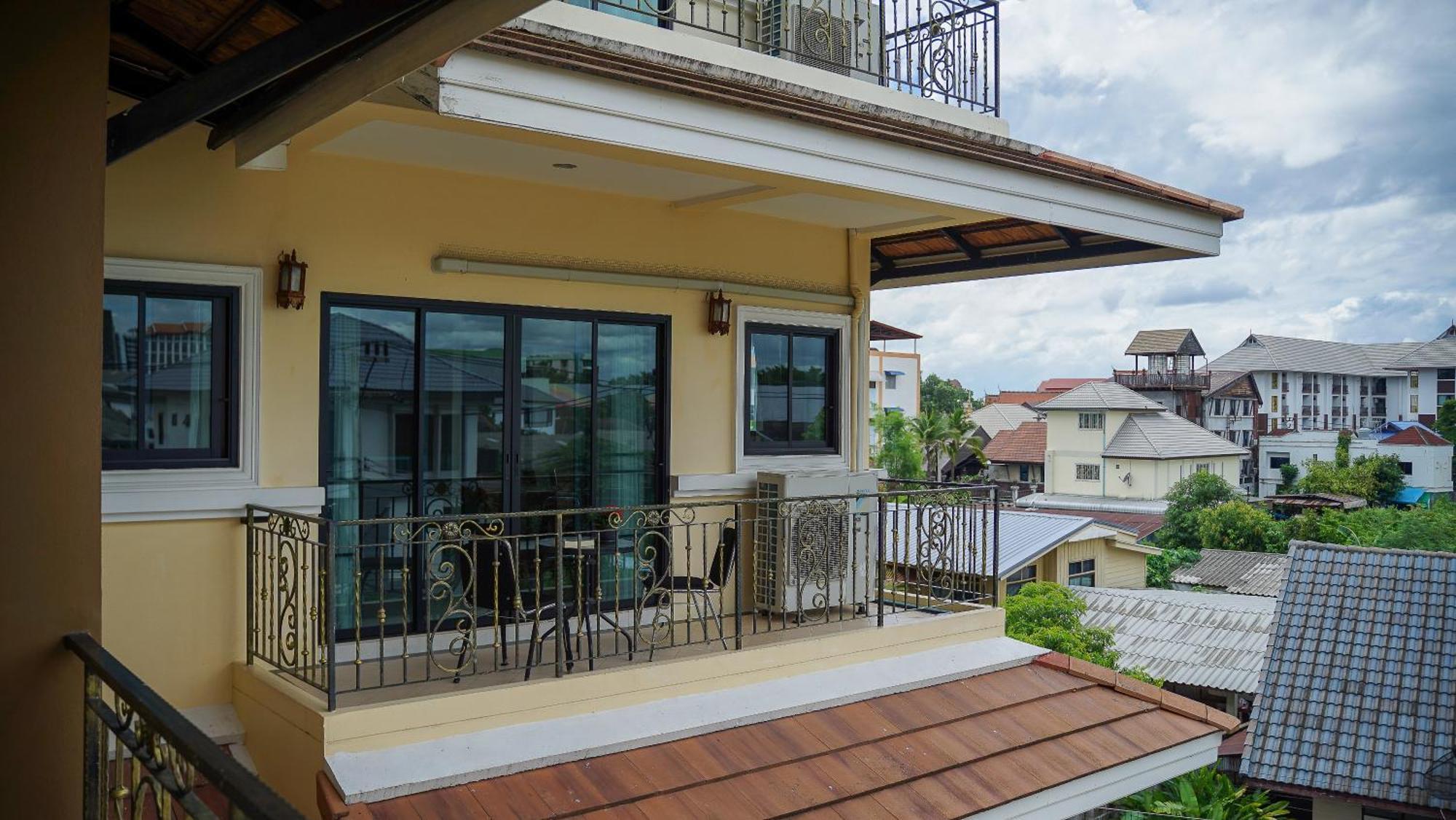 Laph Kham House Aparthotel Chiang Mai Exterior photo