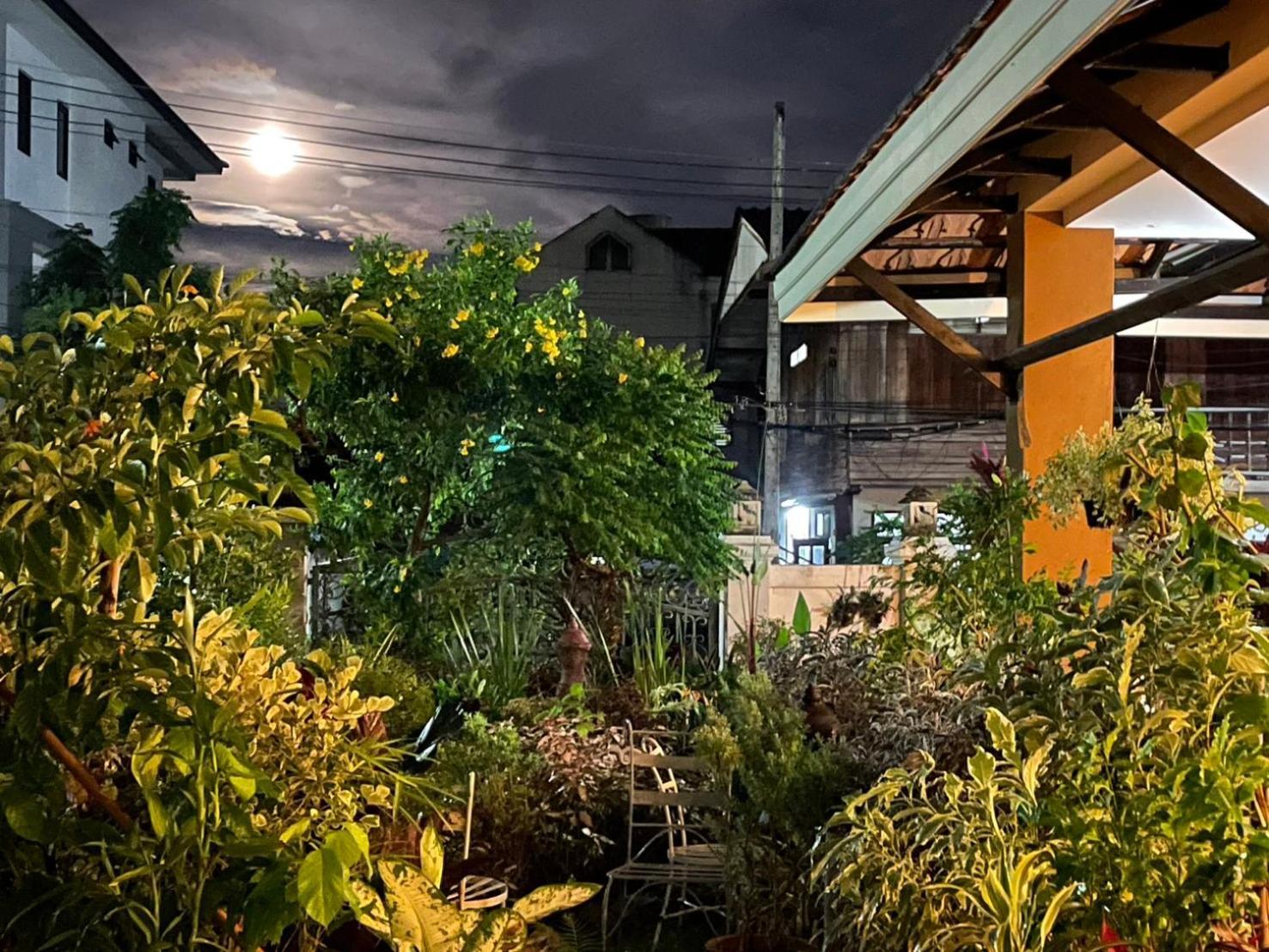 Laph Kham House Aparthotel Chiang Mai Exterior photo