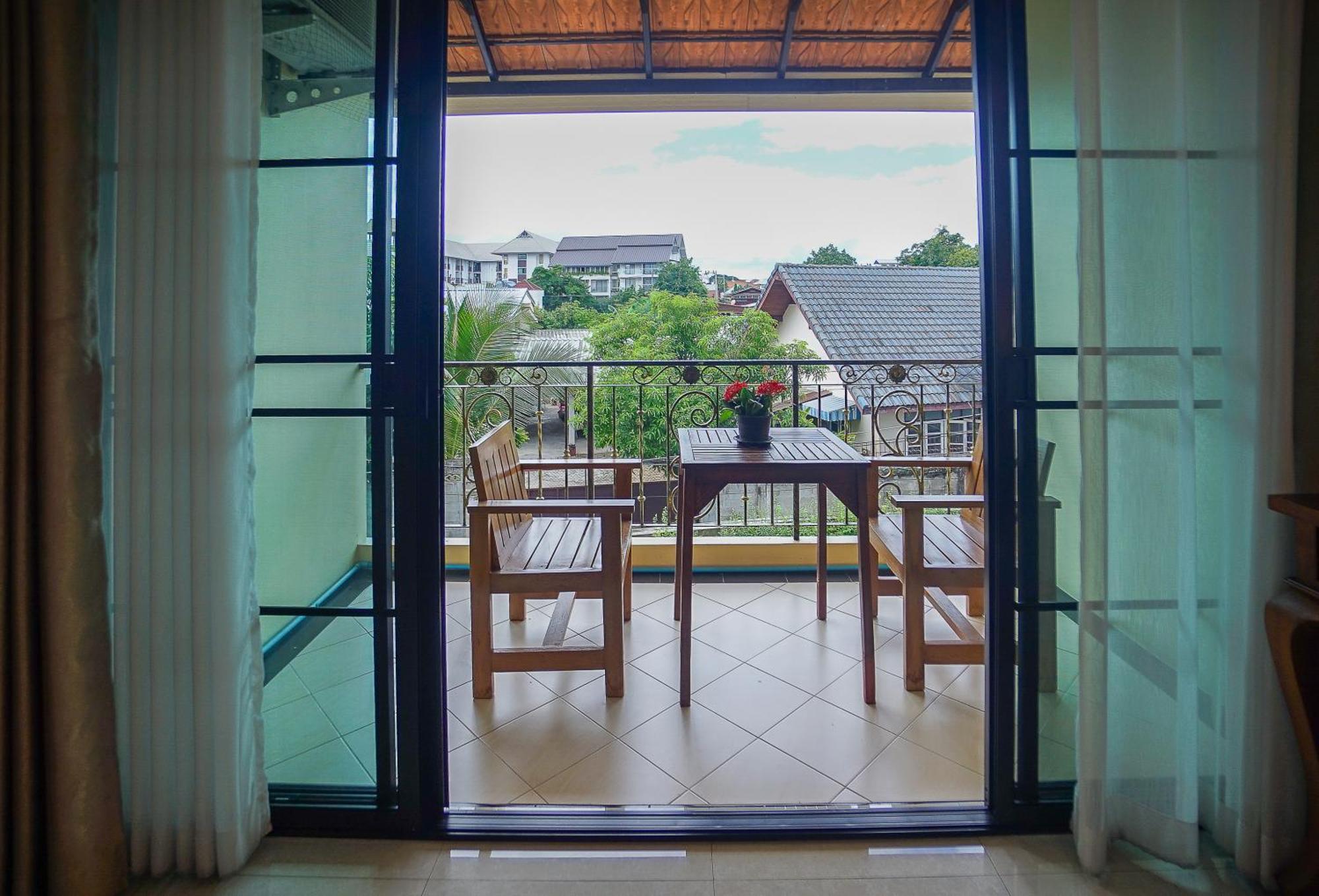 Laph Kham House Aparthotel Chiang Mai Exterior photo
